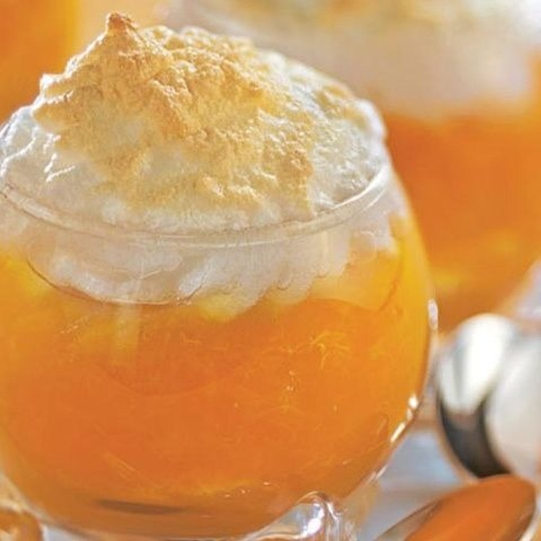 Compota de albaricoques con merengue caramelizado