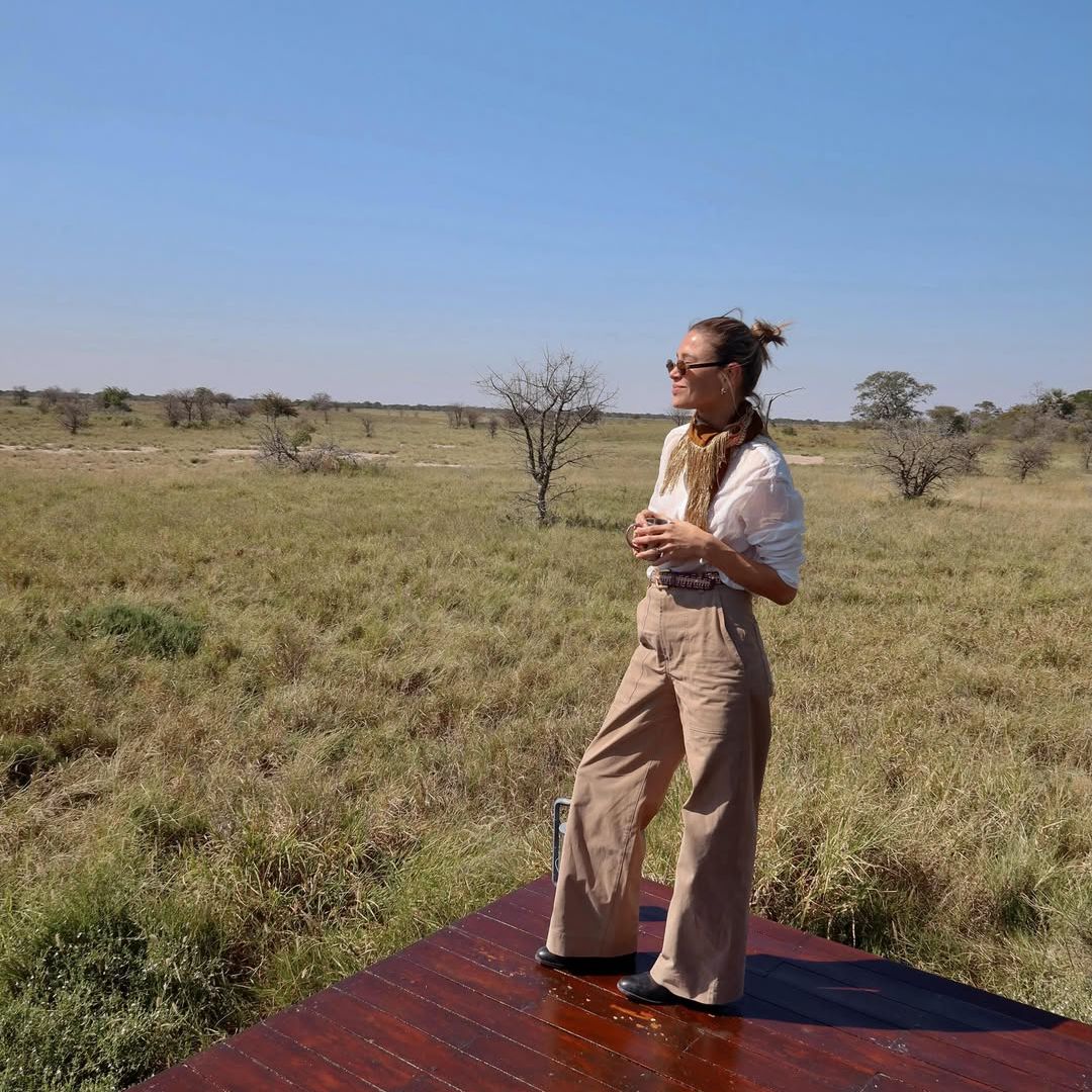 Carla Pereyra en el desierto de Kalahari, Botswana