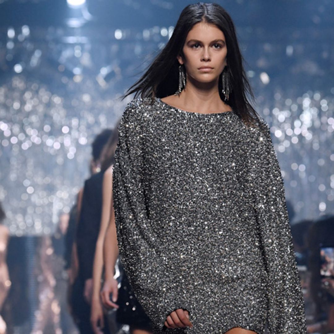 Las zapatillas (de chico) que Kaia Gerber siempre lleva fuera de la pasarela