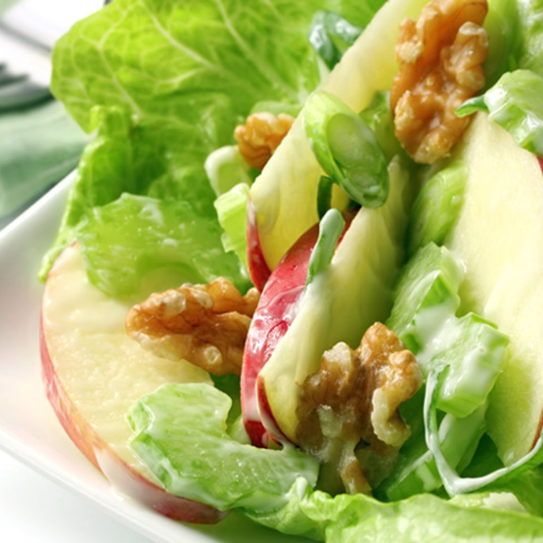 En vídeo: una versión deliciosa y muy original de la clásica ensalada Waldorf