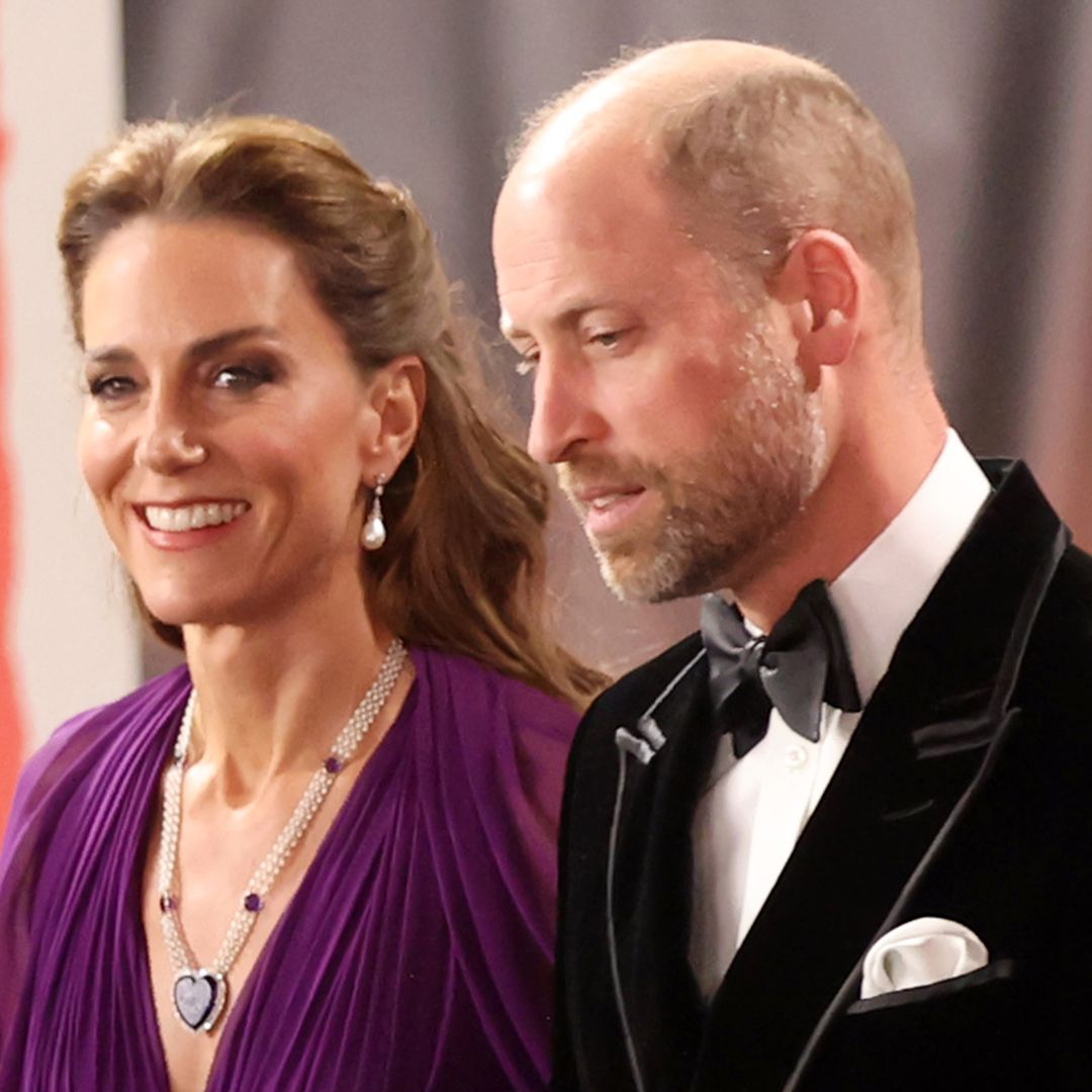 Kate Middleton deslumbra con una joya histórica en su cita con Tom Cruise: el collar de amatistas de la Reina Madre que permaneció décadas en la sombra