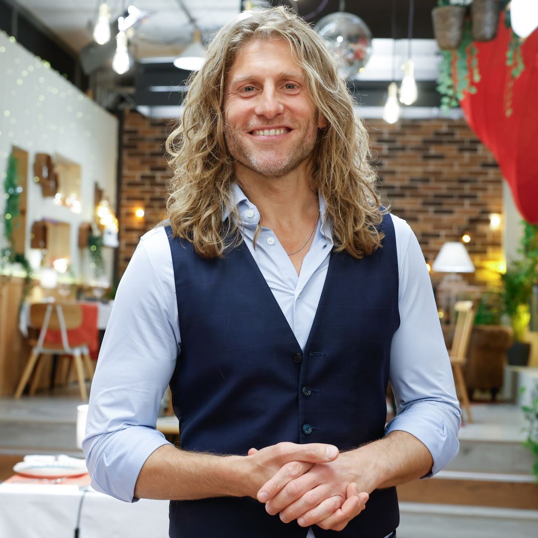 Todo sobre Matías Roure: el 'barman' de 'First Dates' que sorprendió como bailarín