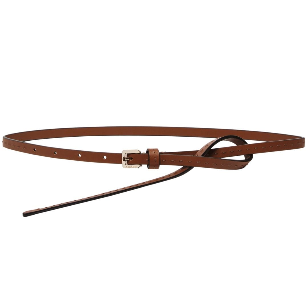 Cinturón fino (259 €), de Max Mara