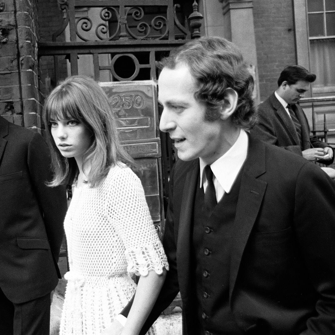 La boda secreta de Jane Birkin (con 18 años) y John Barry: un vestido de novia de crochet y un amor que no llegó al lustro