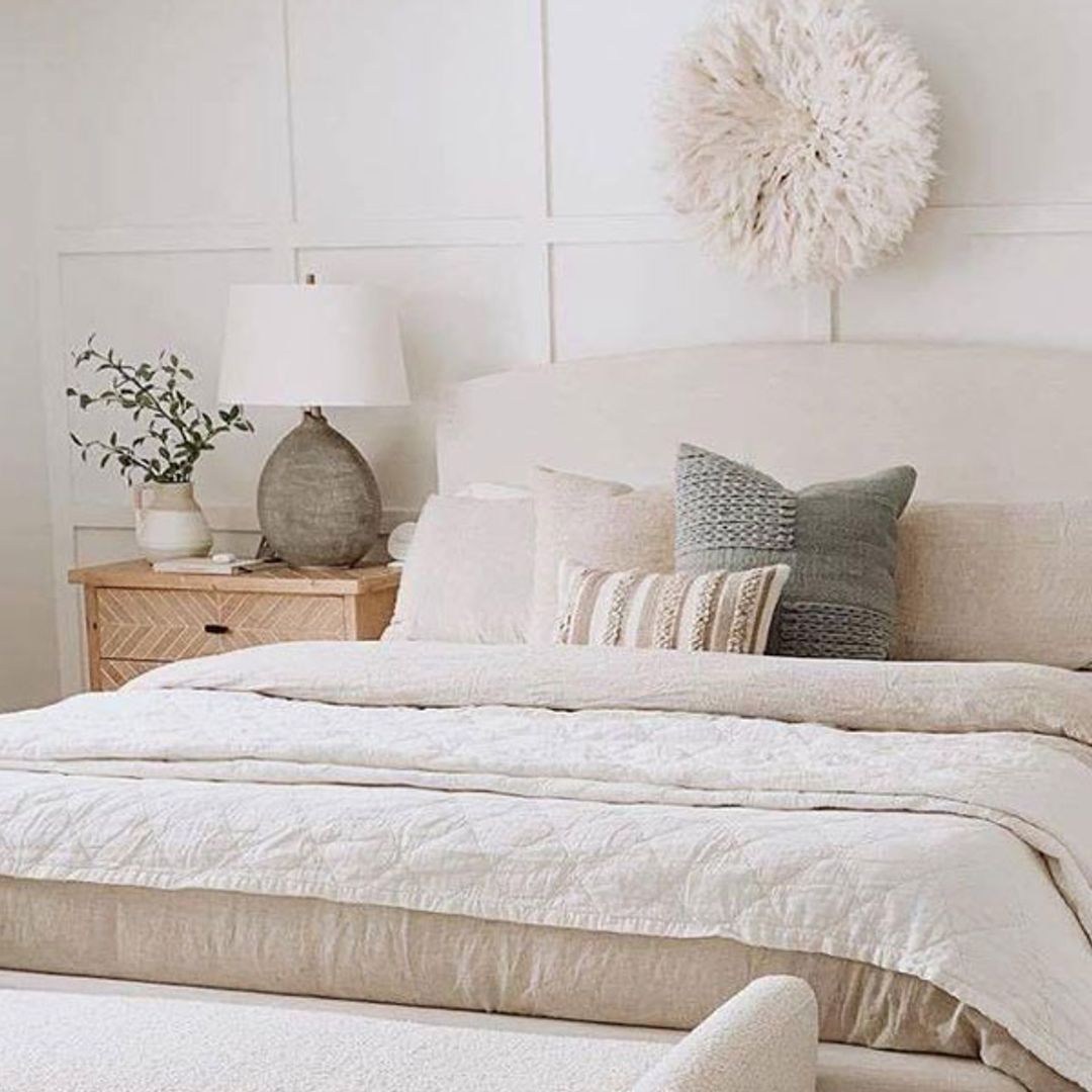 Haz que tu dormitorio sea mucho más luminoso con estos sencillos trucos de decoración