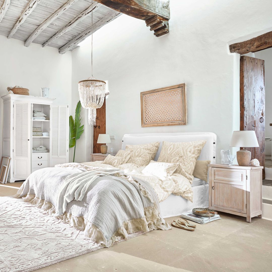 12 ideas para un dormitorio fresco y acogedor este verano: decora con estilo sin renunciar al confort