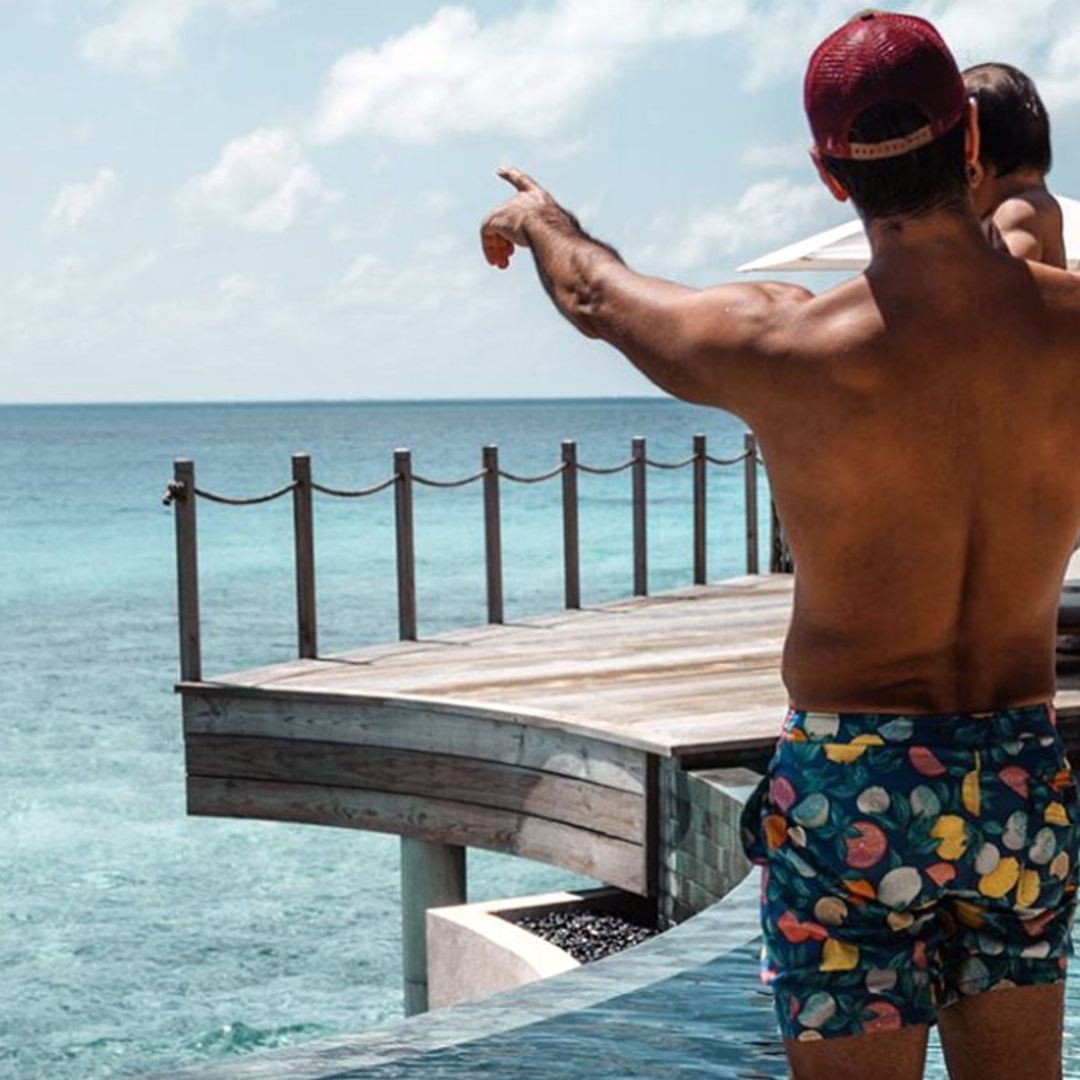Ana Boyer y Fernando Verdasco se escapan al paraíso con su bebé