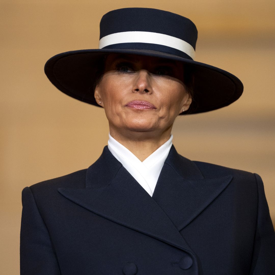 Nuestro experto analiza el polémico look de Melania Trump en la toma de posesión de su marido como presidente de EEUU hace 1 año