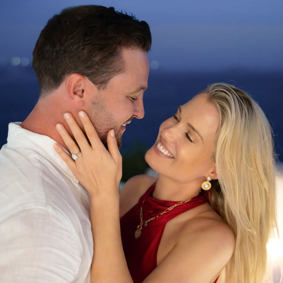 Boda real sorpresa: Lady Eliza Spencer, sobrina de Diana de Gales, se compromete en Santorini