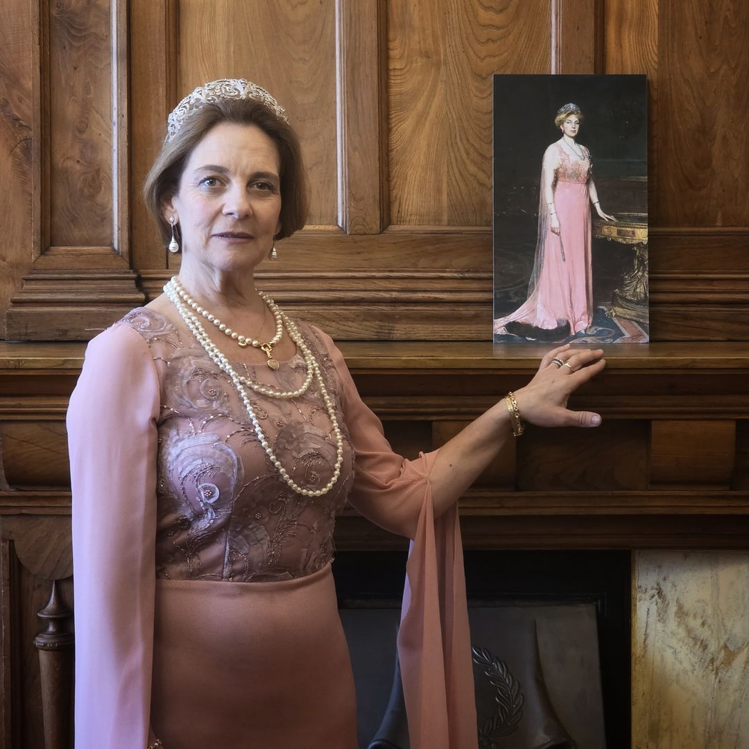 Actriz que da vida a la reina Victoria Eugenia en las visitas teatralizadas del Palacio de la Magdalena de Santander