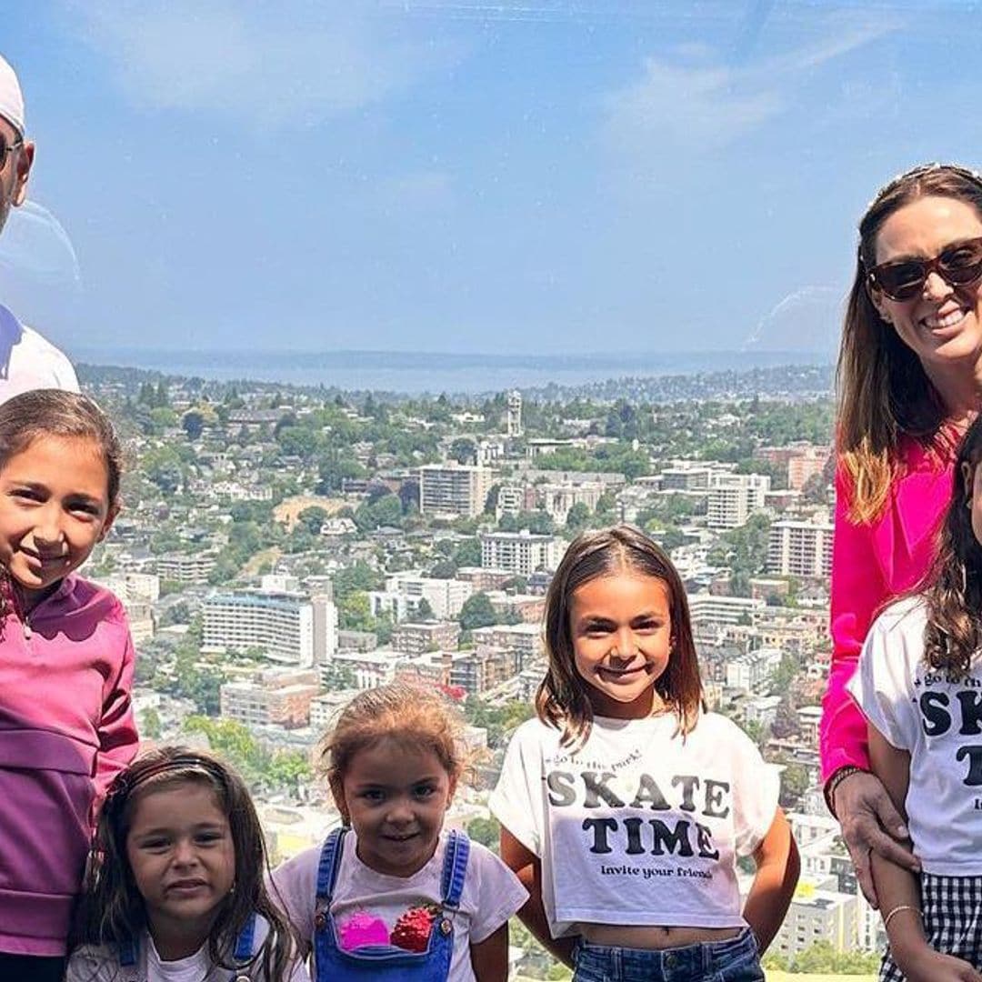 El emocionante fin de semana de Jacky Bracamontes viendo a sus hijas triunfar en los deportes