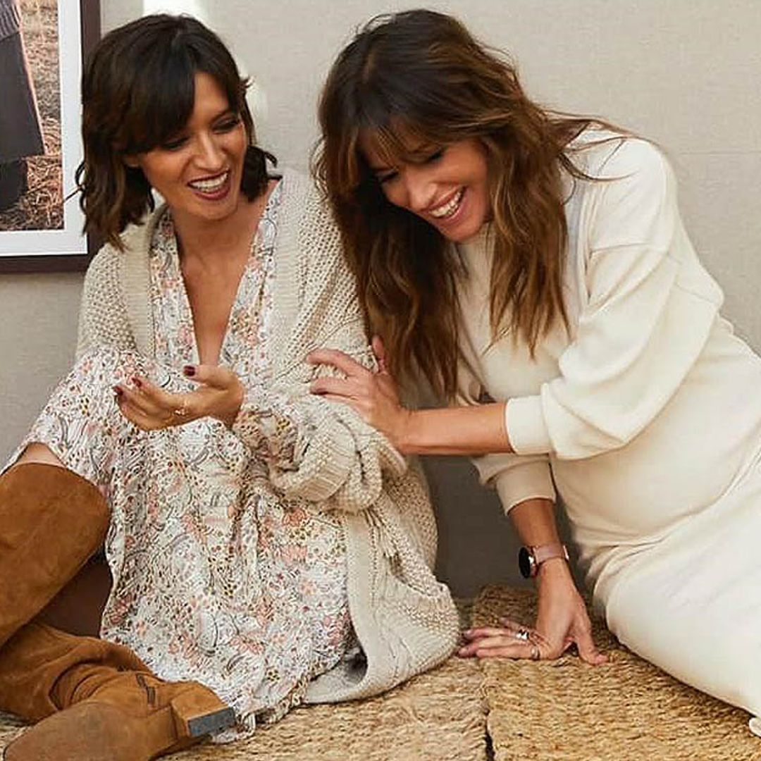Sara Carbonero e Isabel Jiménez, pura complicidad tras las cámaras mientras Iker recuerda un feliz momento