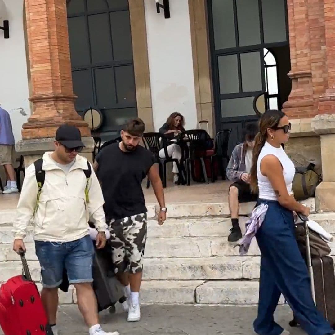 Primeras imágenes de José Fernando, arropado por su hermana Gloria Camila, tras la repentina muerte de Michu
