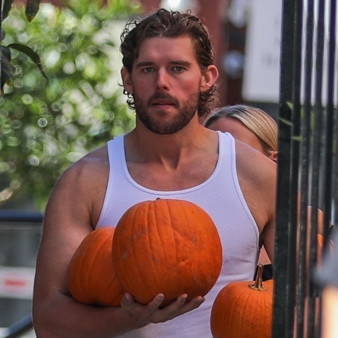 Hijo de Arnold Schwarzenegger presume de su increíble musculatura tras su transformación física