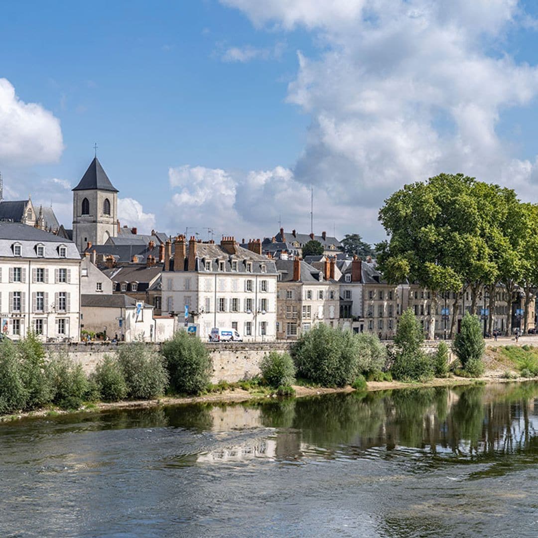 Orleans, la pequeña ciudad a orillas del Loira que merece un viaje