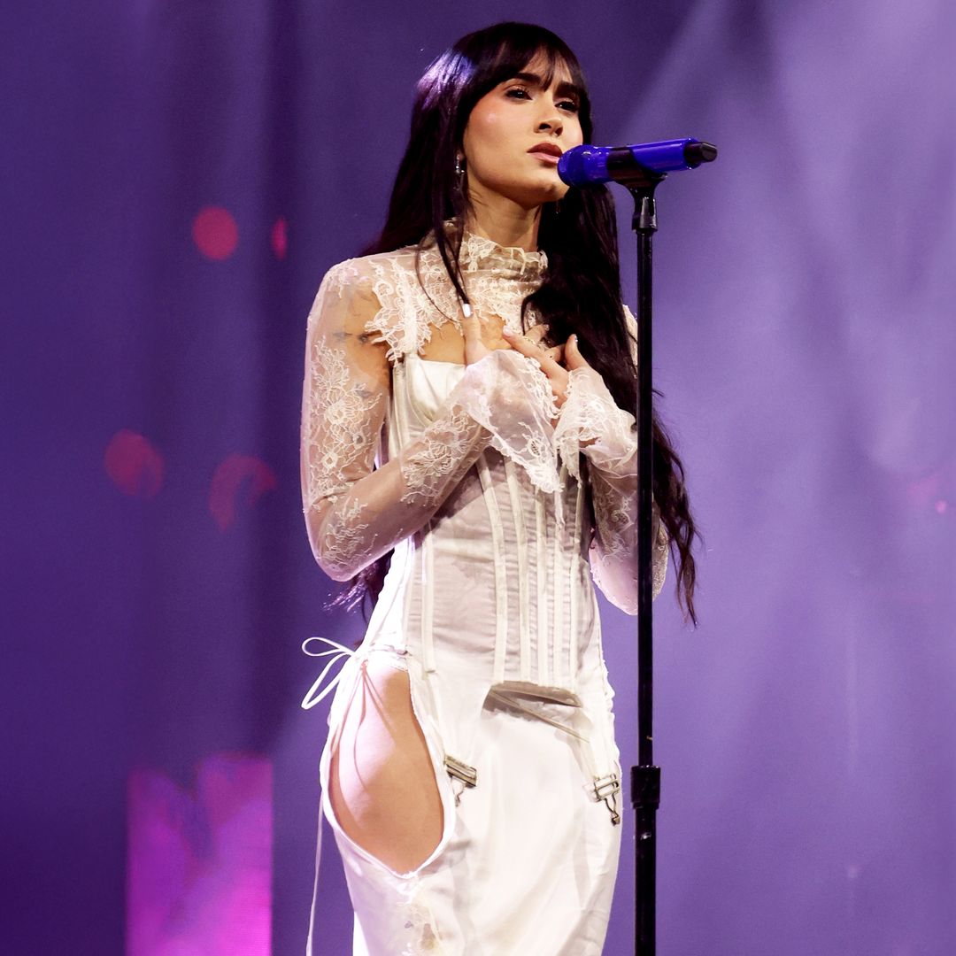 Aitana se viste de novia en Las Vegas: los dos looks que han despertado la curiosidad de sus fans antes de los Latin Grammy