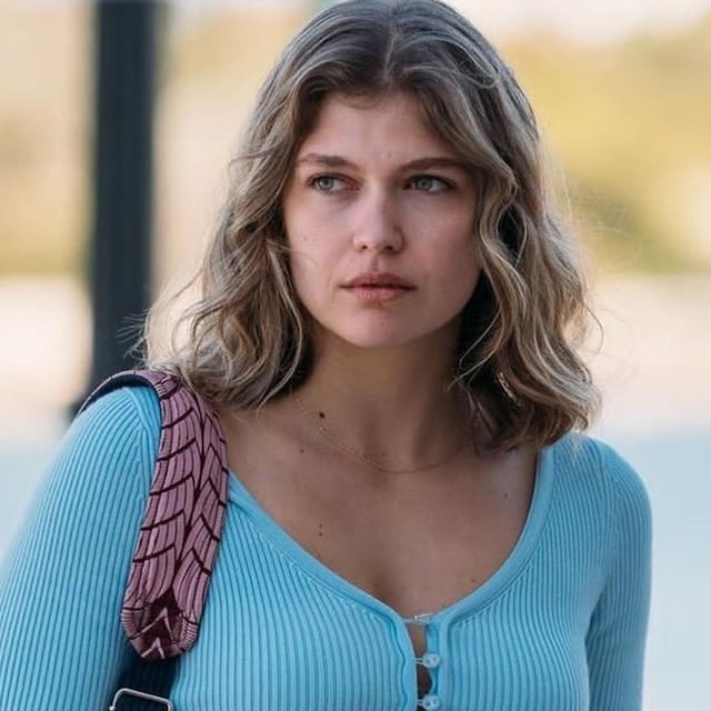 klelia andriolatou actriz estilo