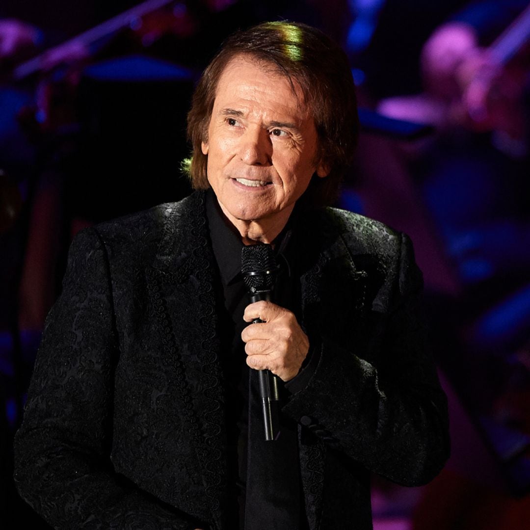 Los Bosé y los Martos, unidos por el amor: Dora Postigo y Nicolás Martos, la nueva pareja del momento