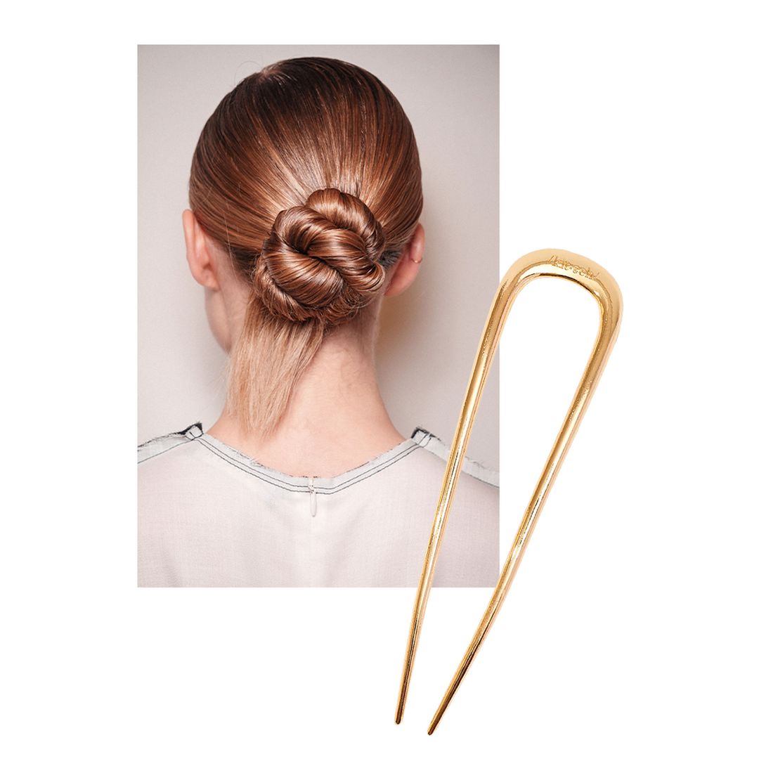 Pasador dorado: 
de estilo francés, 
en forma de 'U'
(16,95 €), de Kitsch