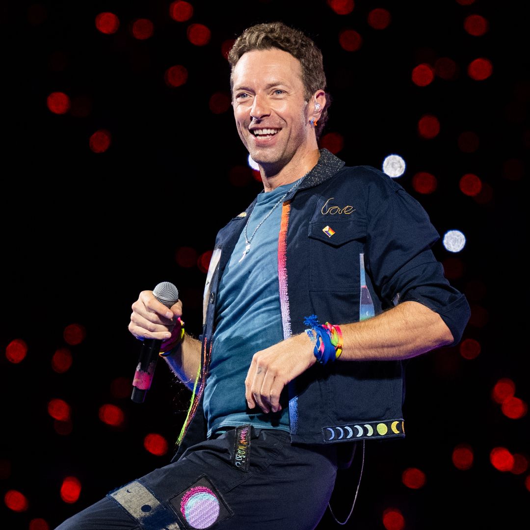 Chris Martin está saliendo con una estrella de ‘Game of Thrones’ tras su ruptura con Dakota Johnson