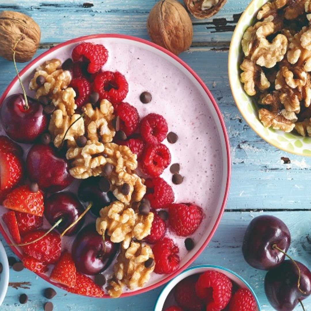 'Smoothie' bol de 'cheesecake' con frutos rojos
