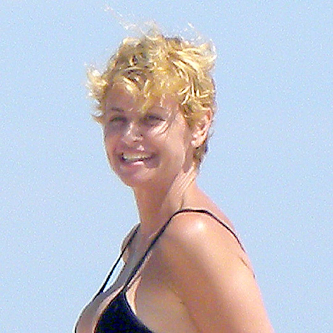 Los días de sol y playa de Esther Arroyo con sus hijos y su marido