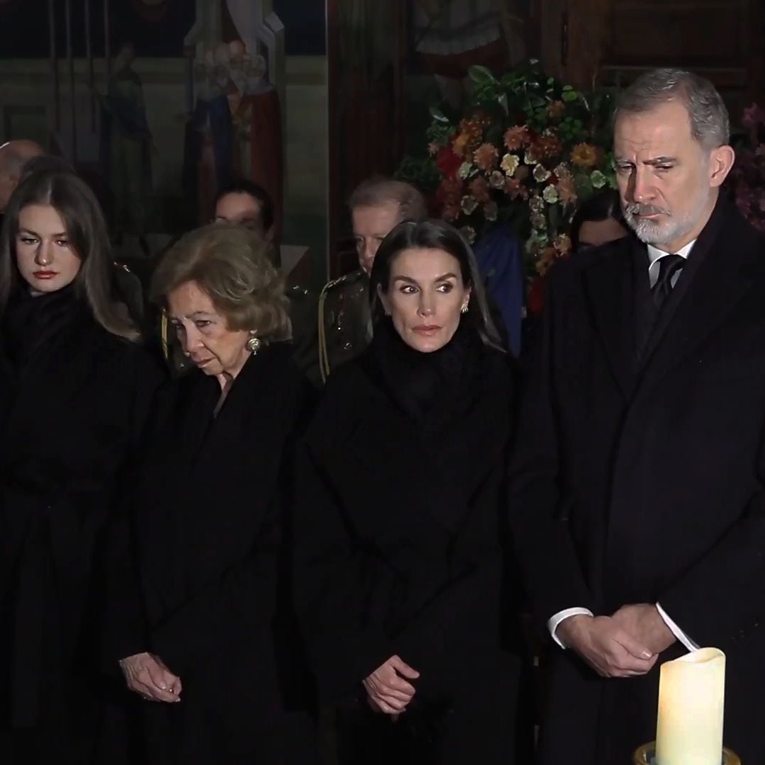 Todas las imágenes de la emotiva e íntima ceremonia de Irene de Grecia con doña Sofía rota de emoción