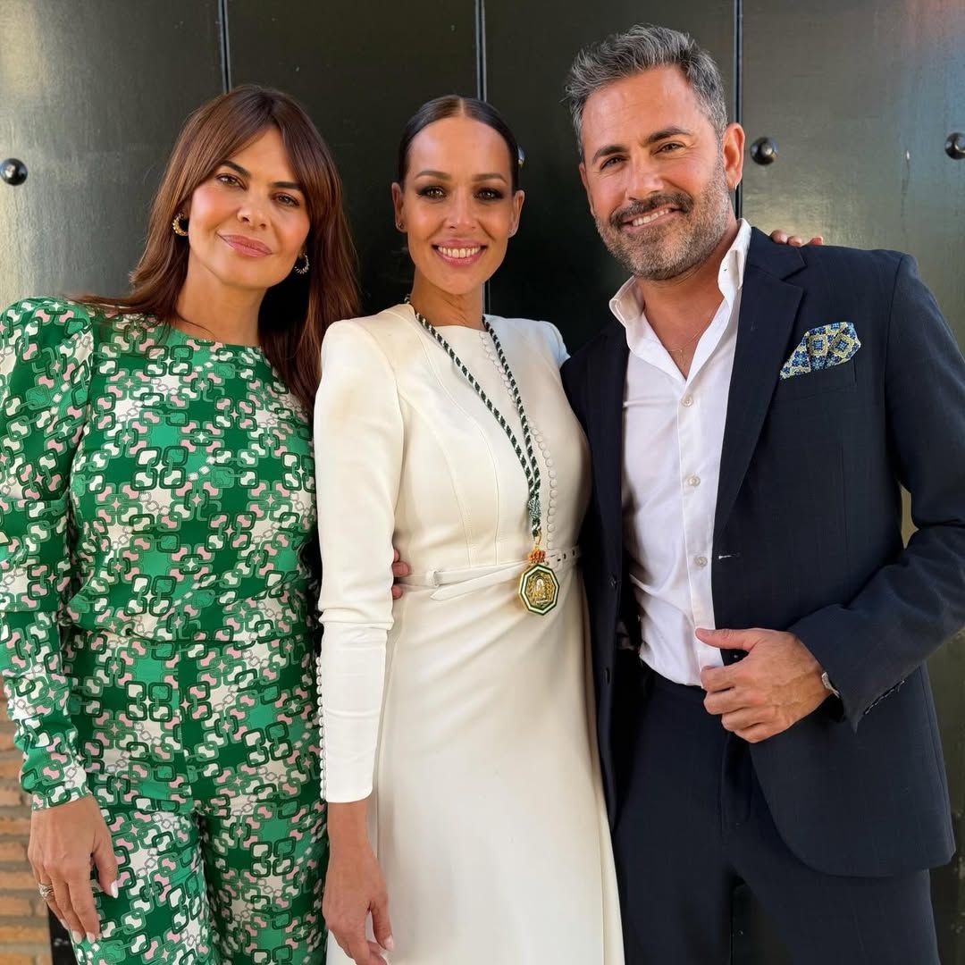 El fiestón flamenco de Eva González tras su gran homenaje: amigas y recordatorios con su foto en una finca en Sevilla