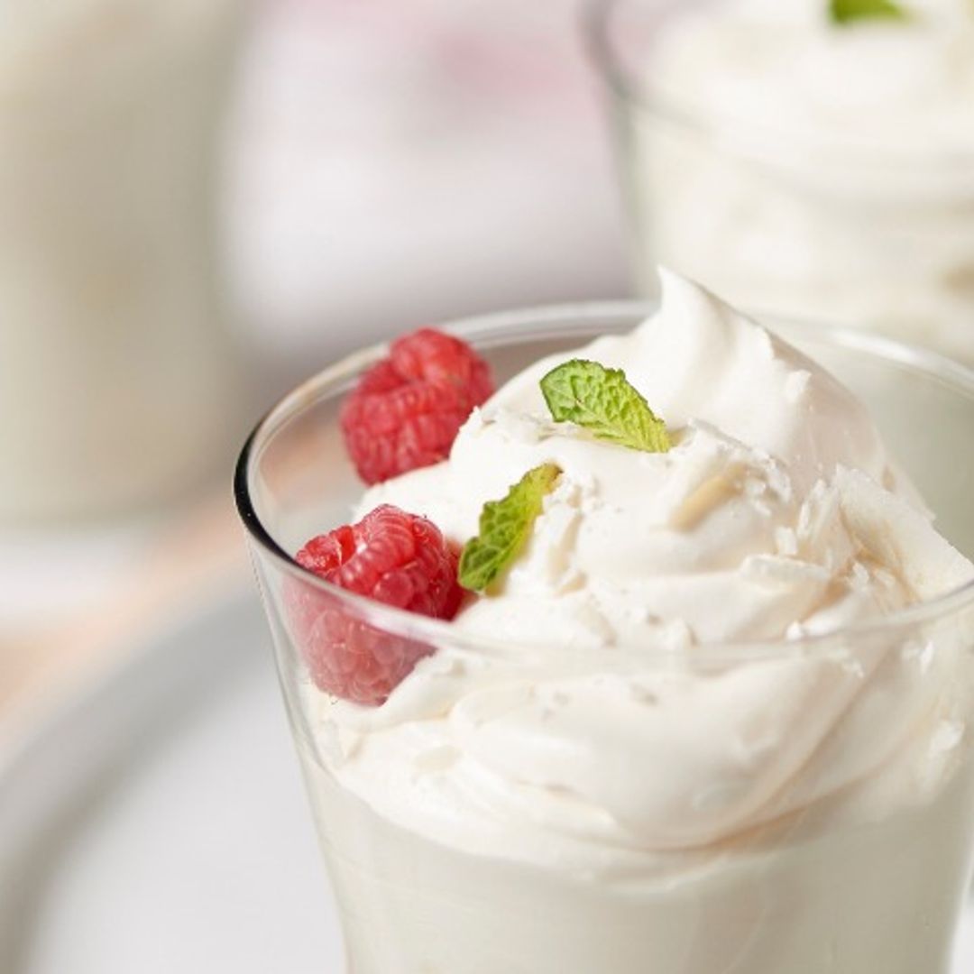 'Mousse' de yogur con frambuesa