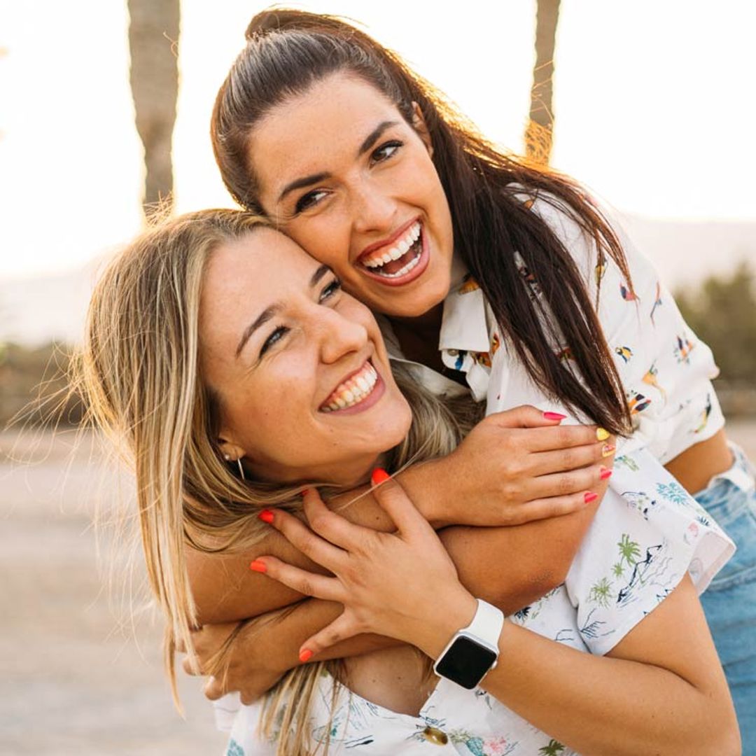Una amiga con baja autoestima necesita tu apoyo. ¡Ayúdala así!
