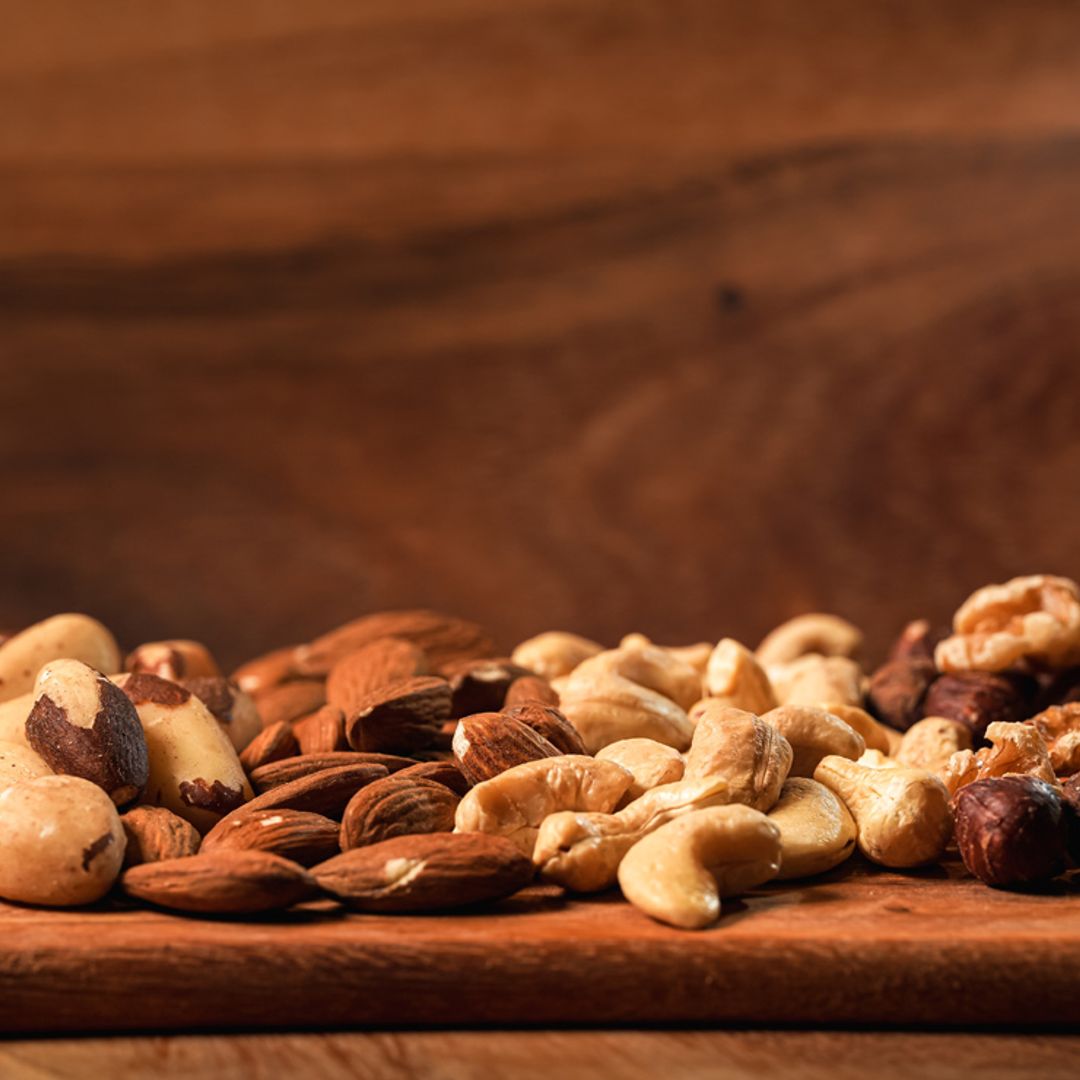 Descubre las variedades de nueces más populares y cómo usarlas en tus recetas