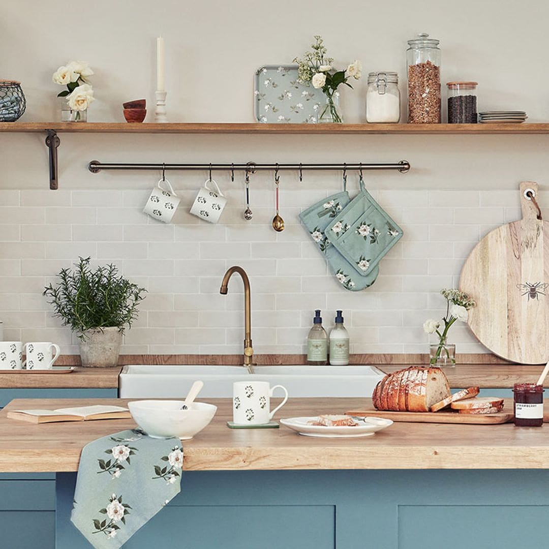 Ideas que funcionan para decorar cocinas pequeñas