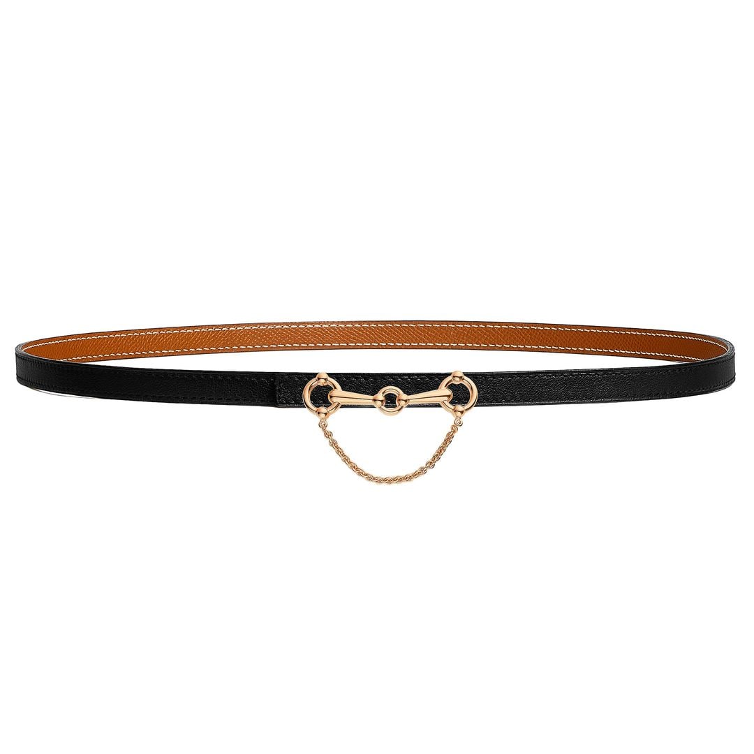 Cinturón de piel reversible (780 €), de Hermès