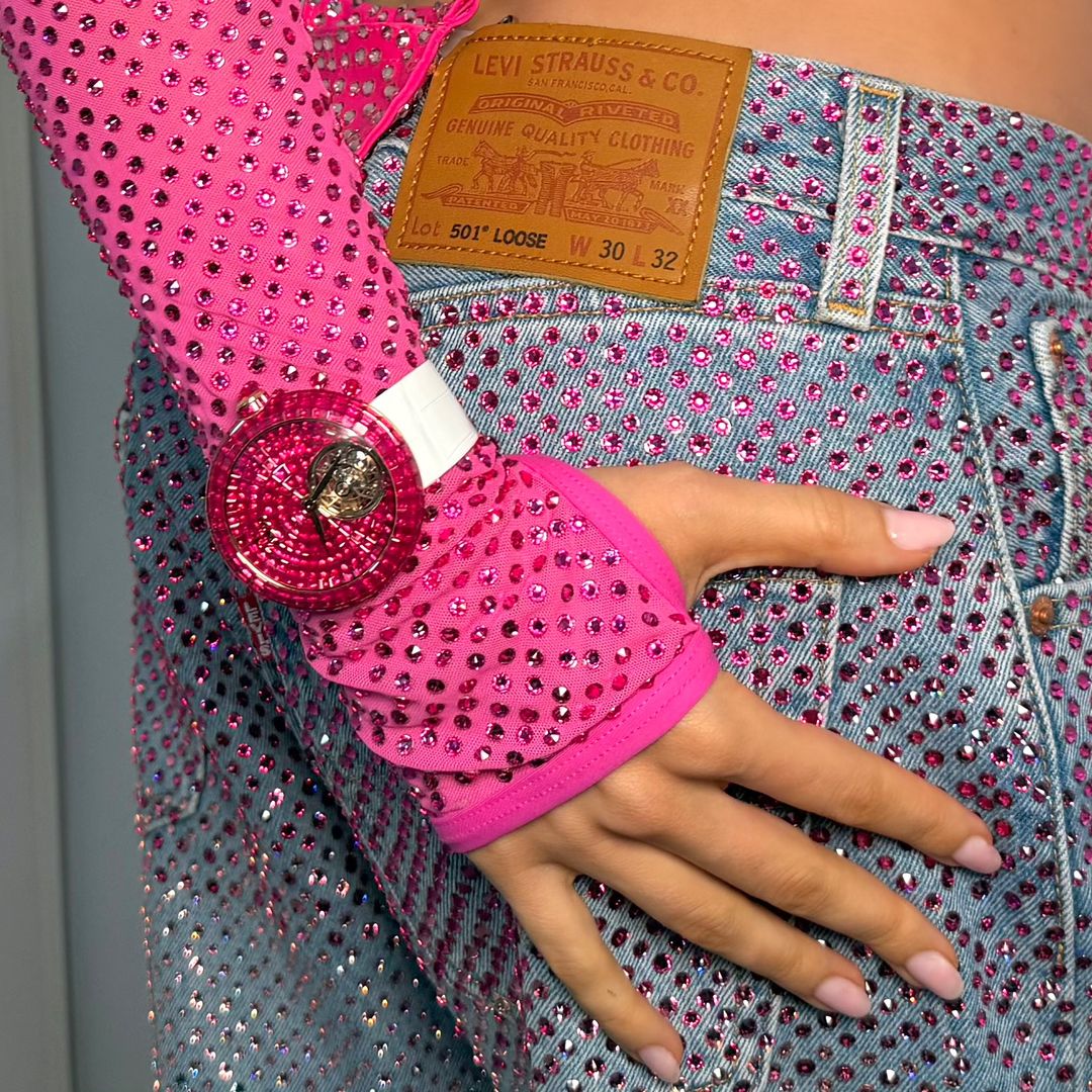 Belinda lució un reloj de Jacob & Co.