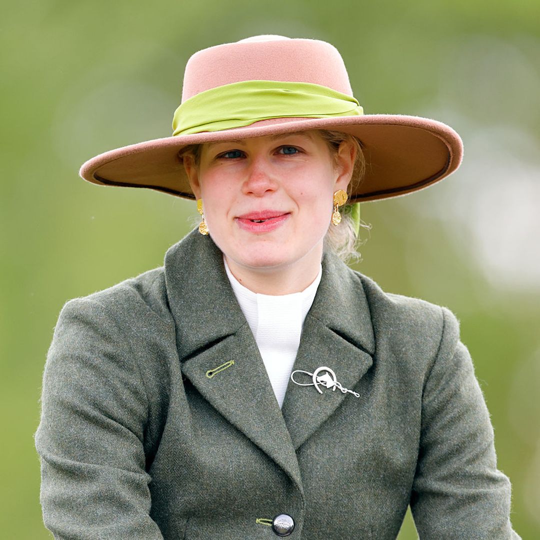 Lady Louise Windsor y Jonny Thompson, el escolta del rey Carlos: la estrecha amistad que nadie esperaba