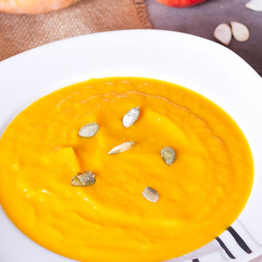 Crema de calabaza al curry con pipas