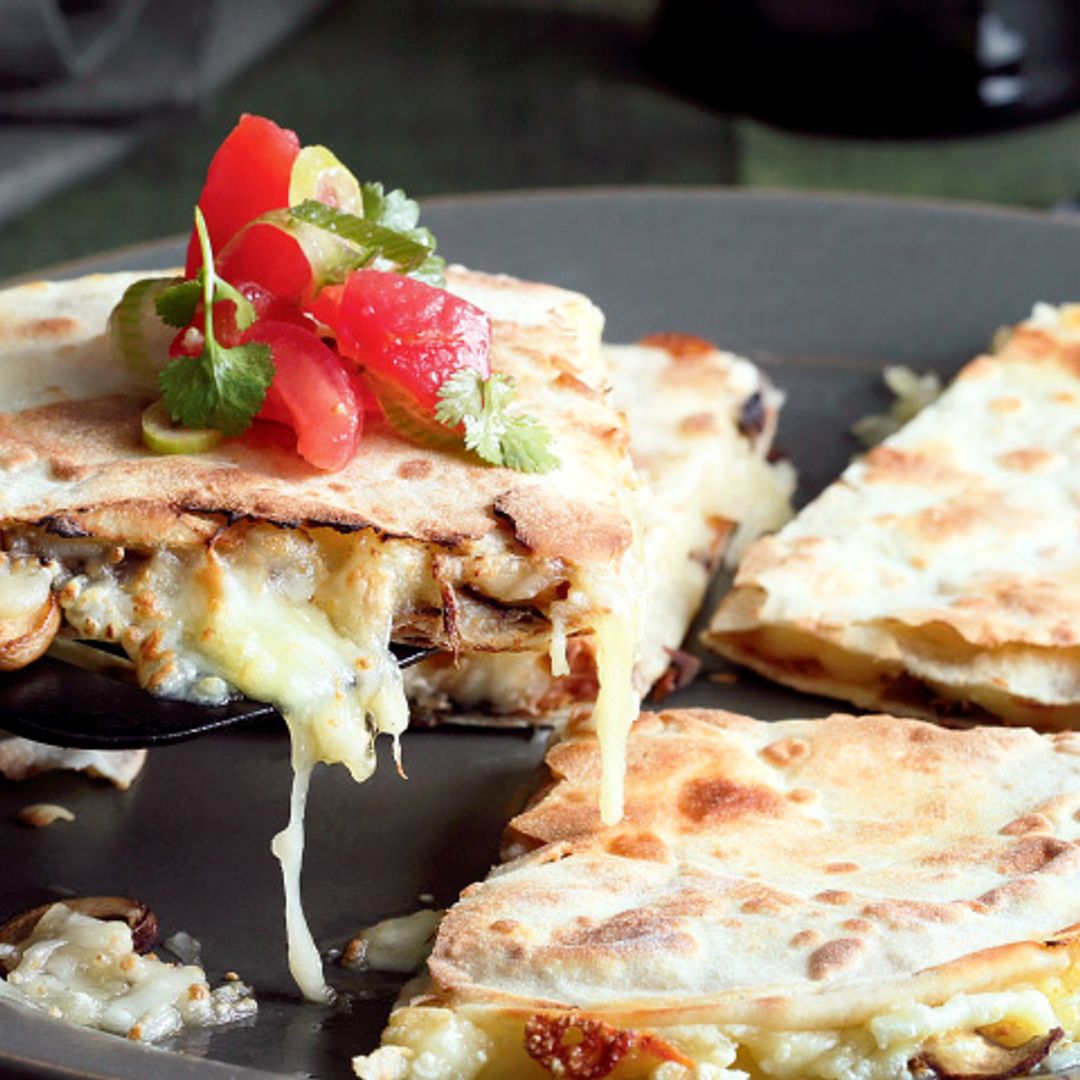 Quesadillas de champiñones y queso de Oaxaca