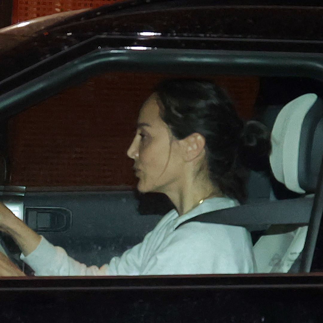 Tamara Falcó sale del Hospital Ruber Internacional (Madrid) tras el nacimiento de su sobrina, la cuarta hija de Ana Boyer, el 4 de mayo de 2026