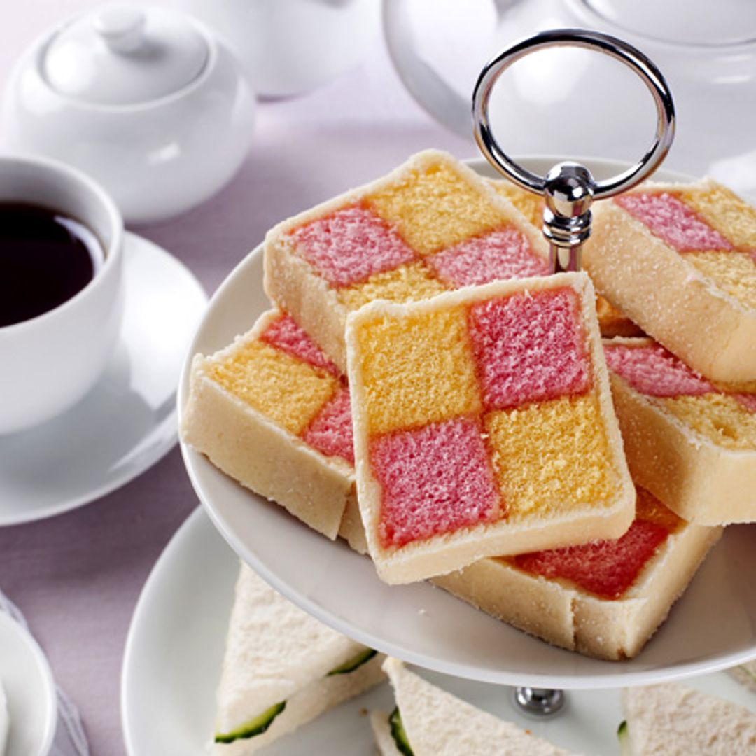 Pastel 'Battenberg': aprende a hacer el bizcocho que llenará de glamour tus meriendas