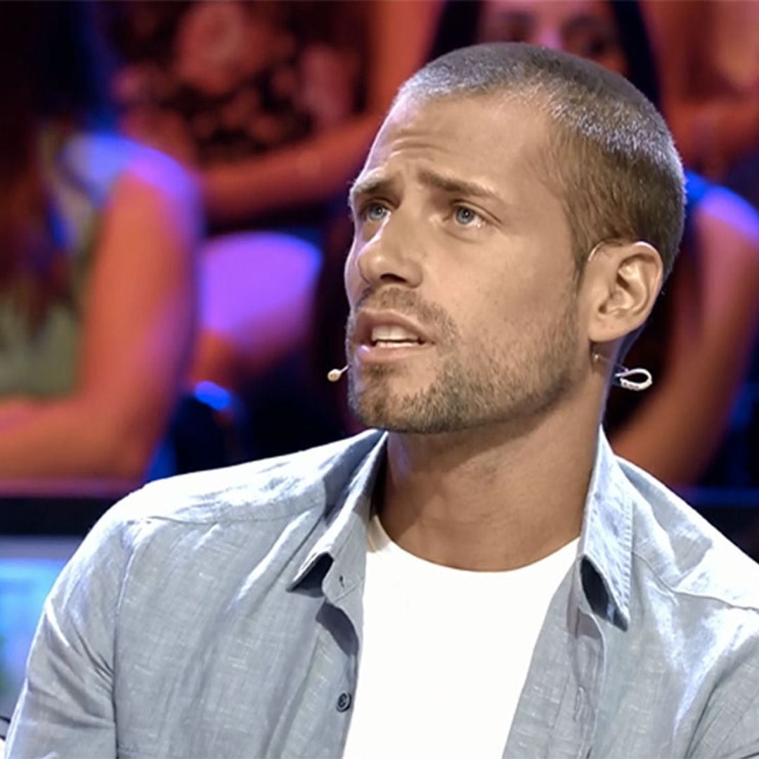 Albert Álvarez asegura que no puede mirar a Isabel Pantoja a los ojos por 'miedo'