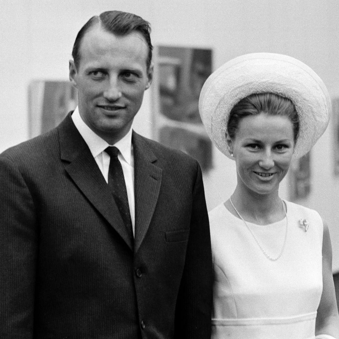 Harald V y Sonja: el príncipe que se negó a renunciar a su amor por una plebeya