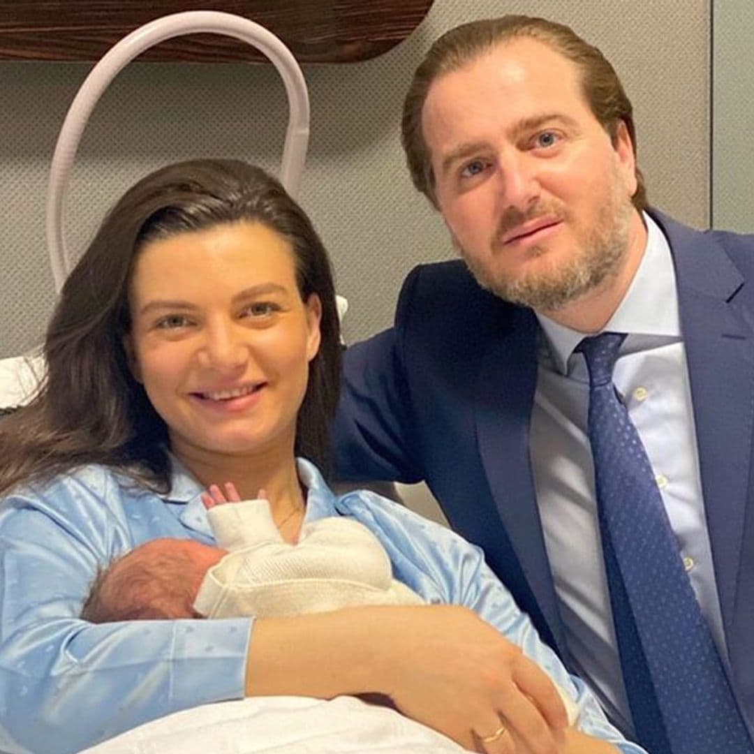 El príncipe Juan de Bagration-Mukhrani anuncia el nacimiento de su primer hijo