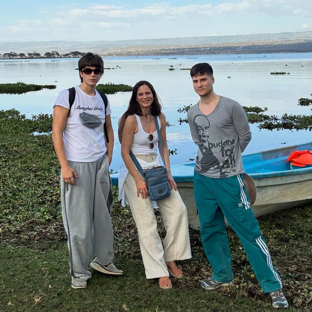 La actriz con sus hijos en una foto reciente