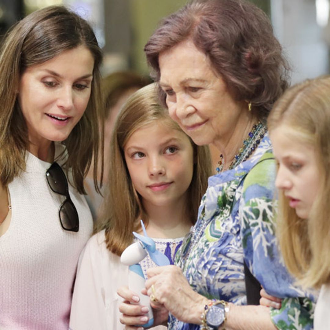 Las dos Reinas, la princesa Leonor y la infanta Sofía disfrutan de un plan diferente en Mallorca