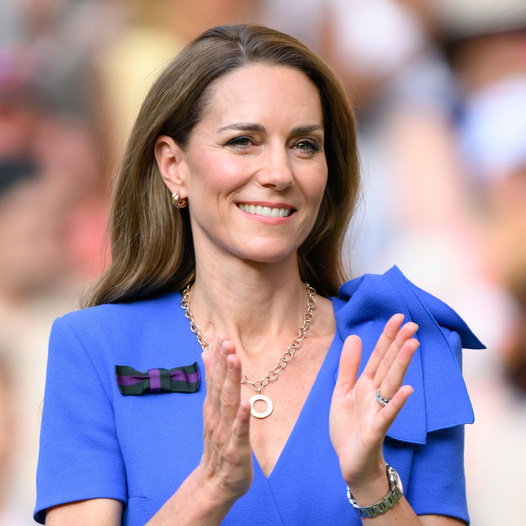 Ni reaparición ni interrupción de sus vacaciones: Kate Middleton vuelve a jugar al despiste y esta es la historia detrás