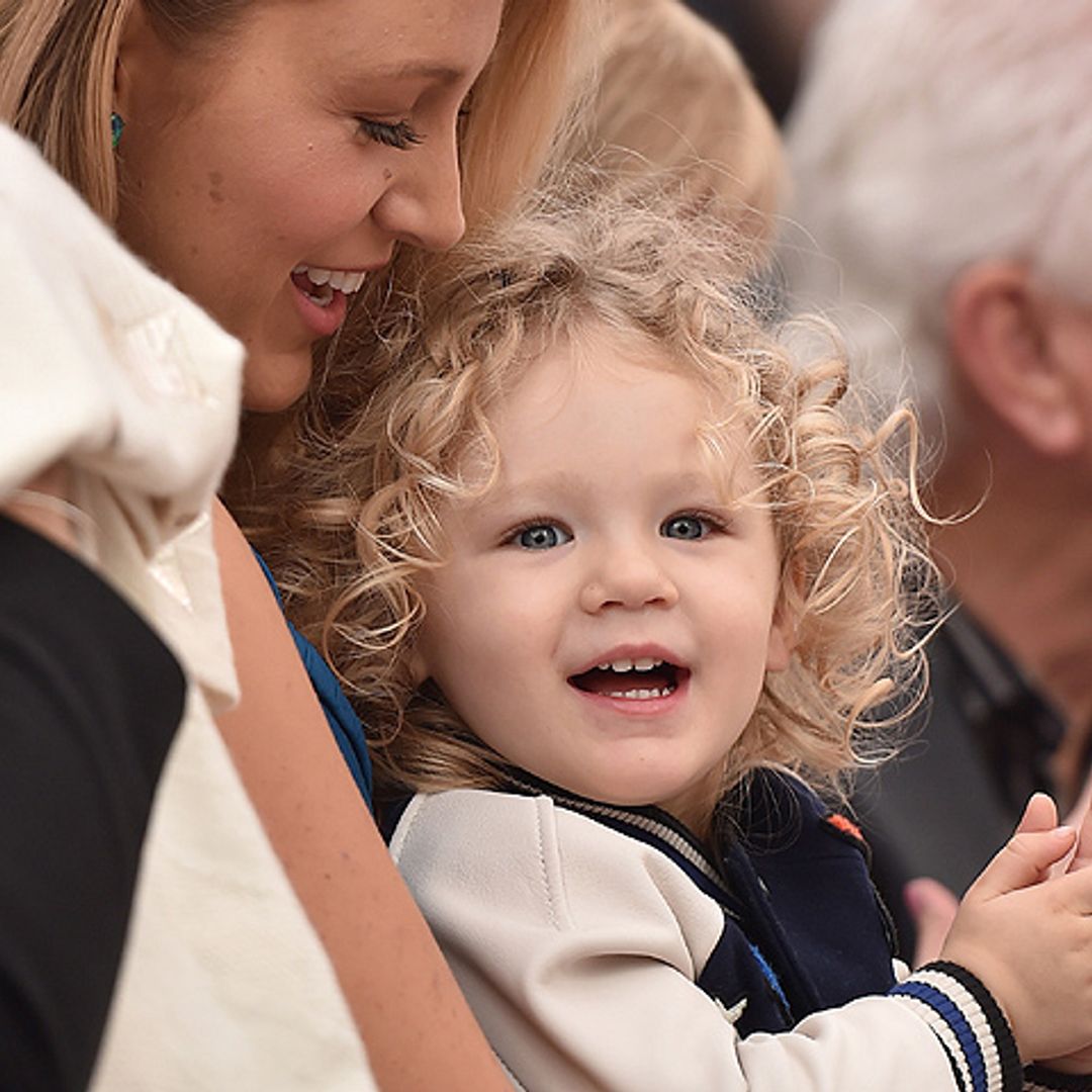 ¡Es una muñeca! La hija de Ryan Reynolds le roba todo el protagonismo a su padre
