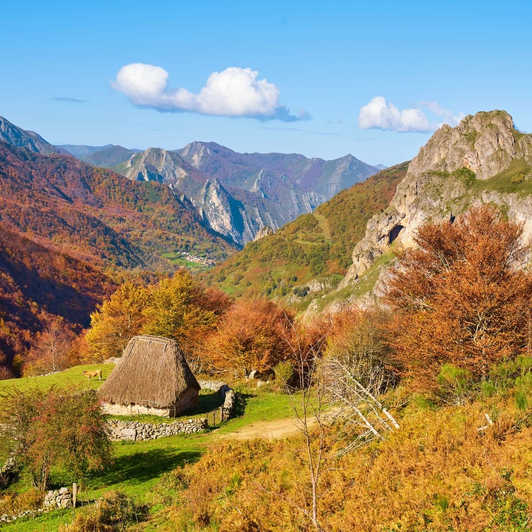 Los 8 senderos más bonitos de Asturias para tus próximas escapadas de otoño