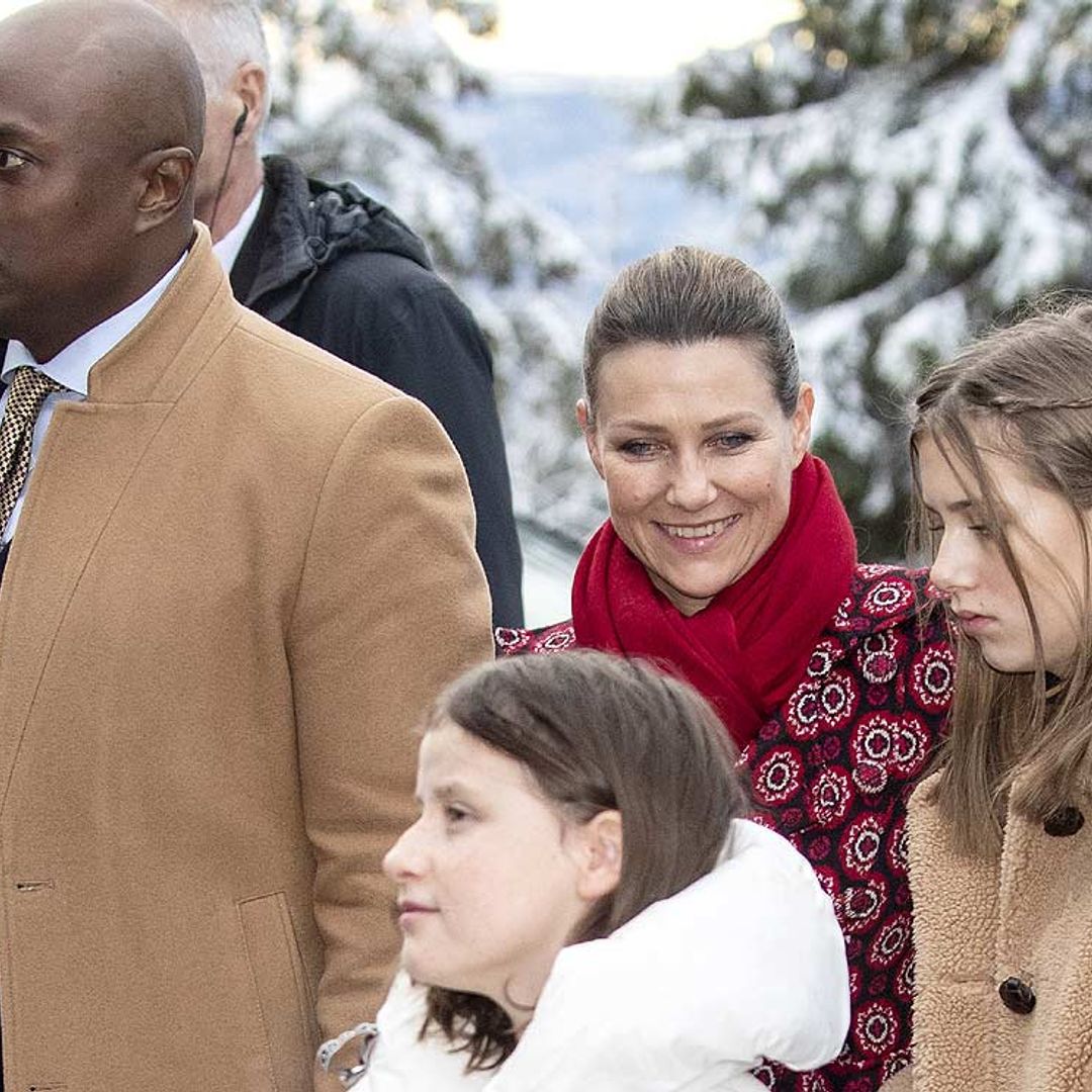 La razón por la que las hijas de Marta Luisa de Noruega no estaban en casa en la visita de Durek Verret