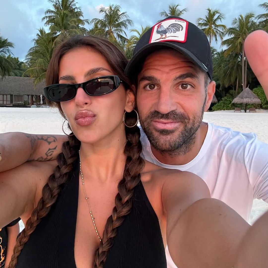 Cesc Fábregas recibe la felicitación más cariñosa de su hijastra por su 39 cumpleaños: "El mejor padre, nuestro mayor ejemplo a seguir"