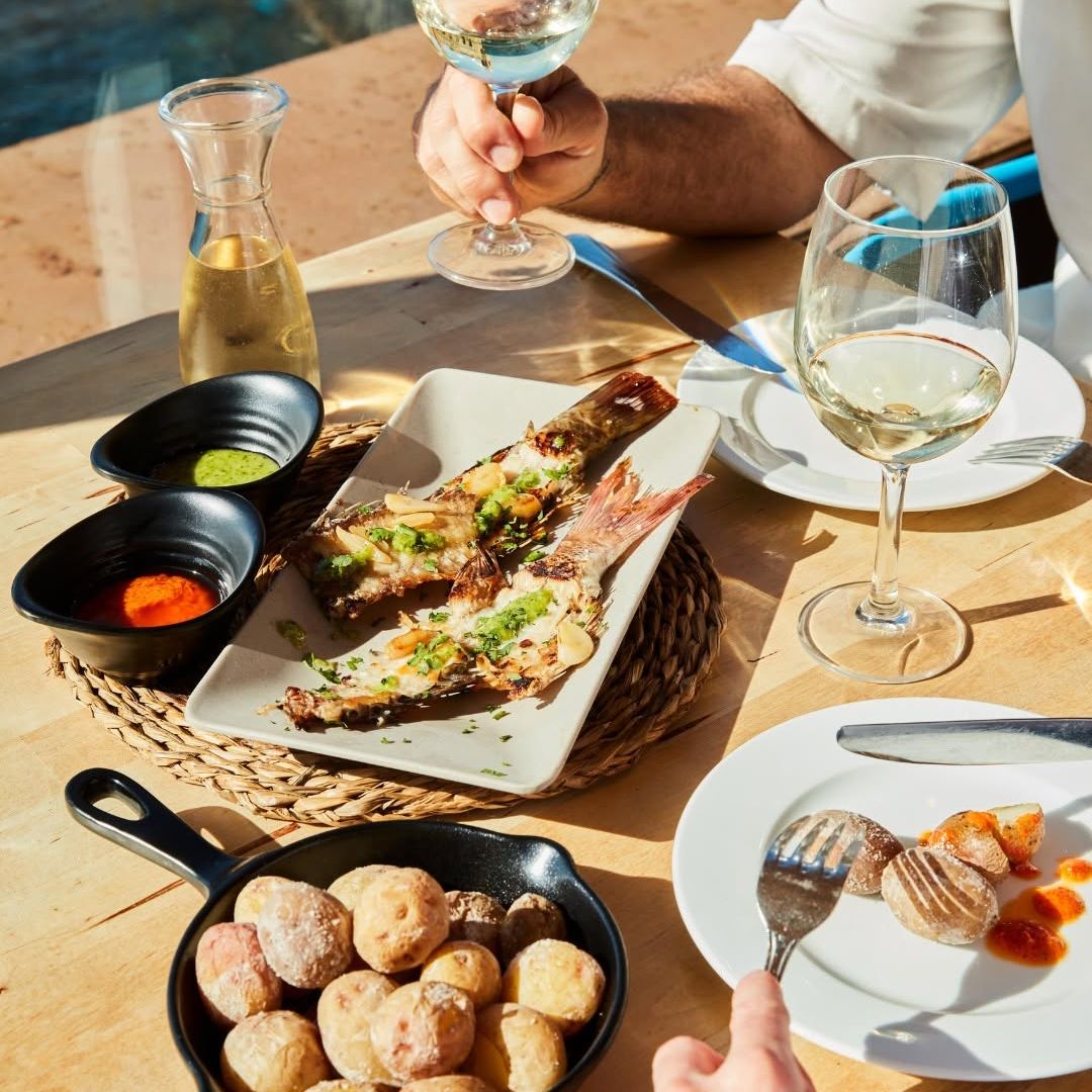 Entre papas, mojos y estrellas Michelin: ruta gourmet por la nueva Capital Española de la Gastronomía